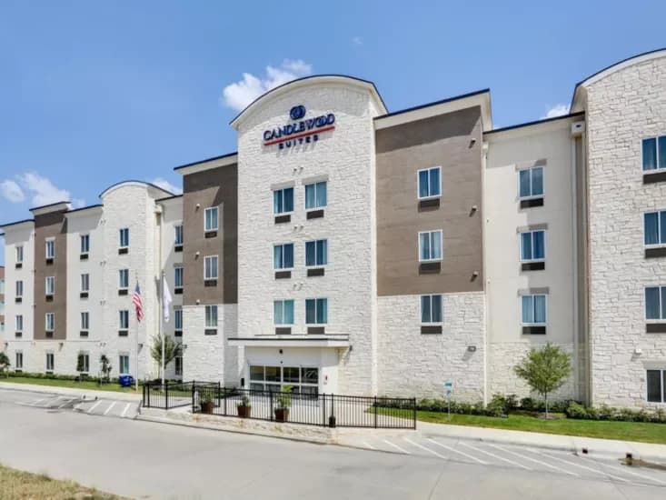 Candlewood Suites Farmers Branch